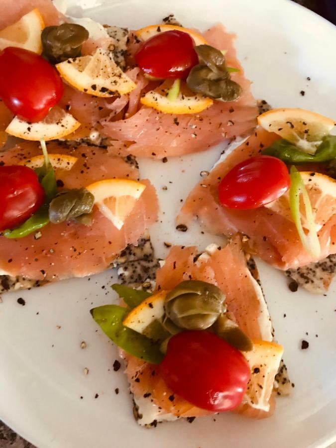Prodigal Daughter Gourmet Lodge Мартинборо Экстерьер фото